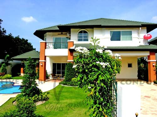 5 Star family home for rent in ex-pat community village House East Pattaya 5 Star family home for rent in ex-pat community village House East Pattaya