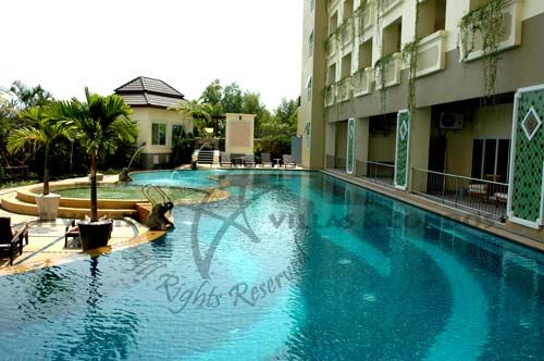 5 Star resort-style 3-bedroom condo Jomtien 5 Star resort-style 3-bedroom condo Jomtien