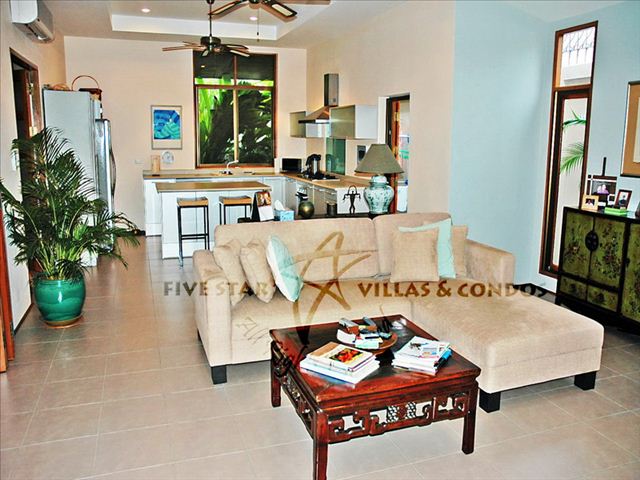 5 Star Contemporary Pool Villa House Pratumnak 5 Star Contemporary Pool Villa House Pratumnak