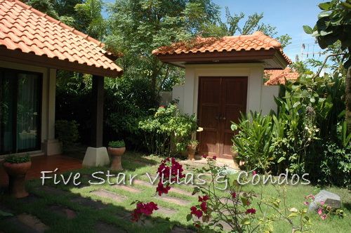 3-bedroom pool villa in Huay Yai gated community House Huay Yai