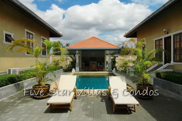 Beautiful Thai Bali Pool Villa for sale at Mabprachan with 6 bedrooms House Mabprachan