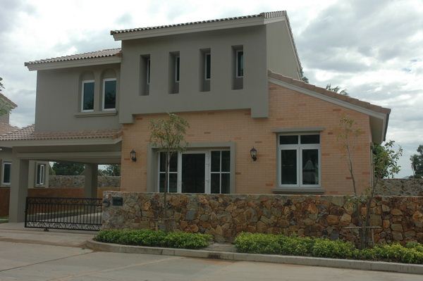 Great value 3-bedroom villa House East Pattaya