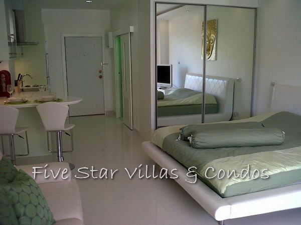 Beachfront condo with sea view Condominium View Talay 3A