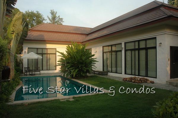 Modern Thai Bali-style pool villa for rent House East Pattaya
