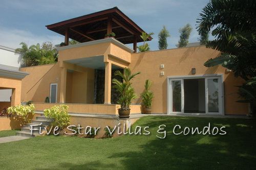 4-bedroom, 5-bathroom family-sized pool villa for sale House East Pattaya