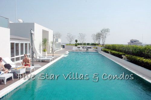 2-bedroom condo in great location Condominium Pratumnak Hill