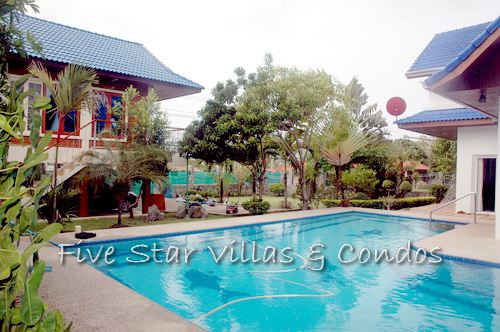 Large family-sized house with Maid Room House East Pattaya