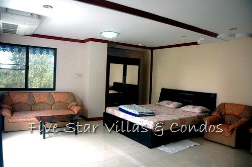Great value 40 sqm studio on Pratumnak Hill Condominium Pratumnak Hill