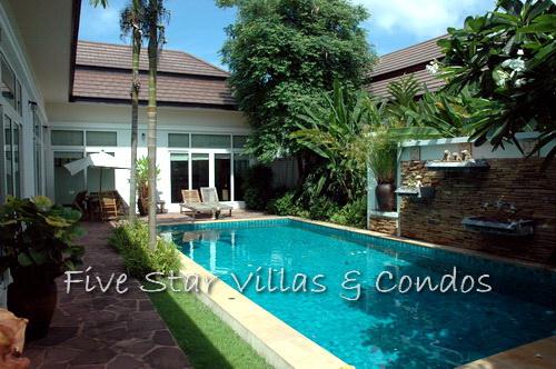 3-bedroom Thai-Bali pool villa House East Pattaya