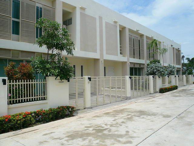 House For Sale Pattaya + House East Pattaya, Soi Nern Plab Waan House For Sale Pattaya + House East Pattaya, Soi Nern Plab Waan