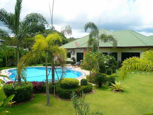 House For Sale Pattaya + House East Pattaya, Soi Siam Country Club House For Sale Pattaya + House East Pattaya, Soi Siam Country Club
