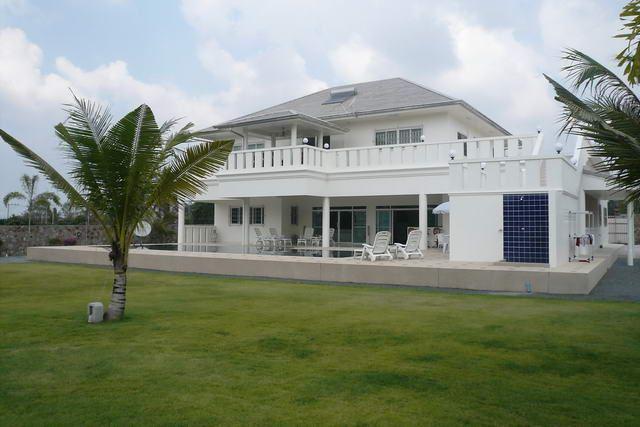 House For Sale Pattaya + House Pong, Mabprachan, East Pattaya House For Sale Pattaya + House Pong, Mabprachan, East Pattaya