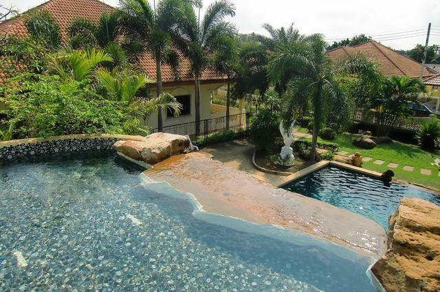 House For Sale Pattaya + House East Pattaya House For Sale Pattaya + House East Pattaya