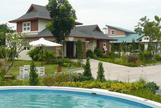 House For Sale Jomtien + House Jomtien - Thepprasit House For Sale Jomtien + House Jomtien - Thepprasit