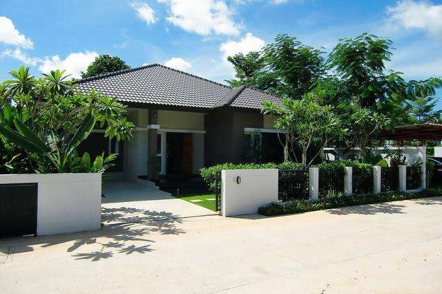 House For Sale Na Jomtien + House Huay Yai, Na Jomtien House For Sale Na Jomtien + House Huay Yai, Na Jomtien