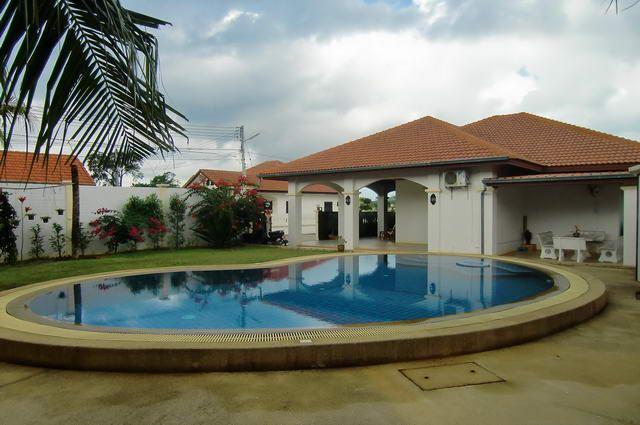 House For Sale Na Jomtien + House Bansaray - Na Jomtien House For Sale Na Jomtien + House Bansaray - Na Jomtien