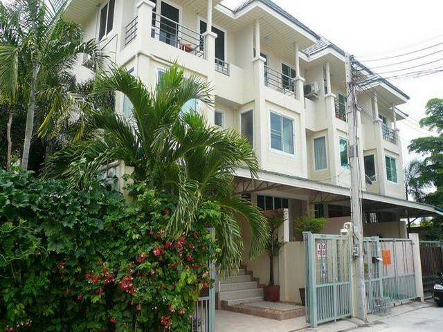 House For Sale Pattaya + House Central Pattaya House For Sale Pattaya + House Central Pattaya