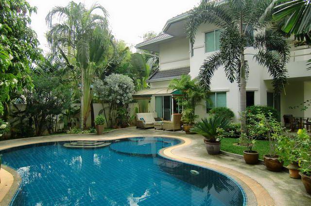 House For Sale Pattaya + House East Pattaya, Soi Nern Plab Waan House For Sale Pattaya + House East Pattaya, Soi Nern Plab Waan