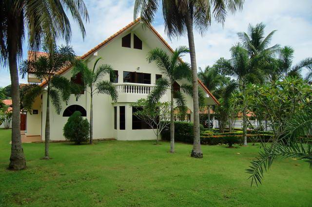 House For Sale Pattaya + House East Pattaya, Near Mabprachan Reservoir House For Sale Pattaya + House East Pattaya, Near Mabprachan Reservoir