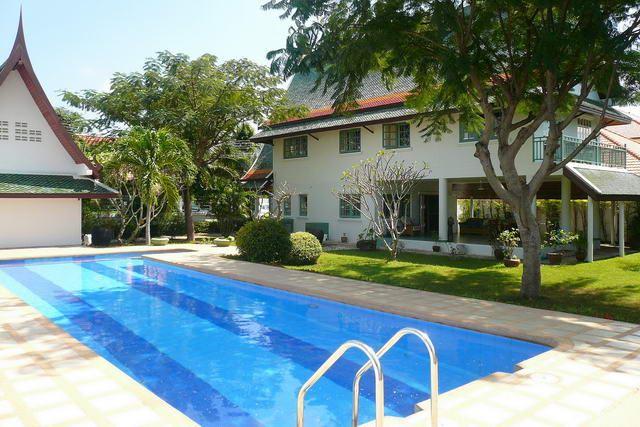 House For Sale Pattaya + House East Pattaya, Pong, Mabprachan Reservoir House For Sale Pattaya + House East Pattaya, Pong, Mabprachan Reservoir