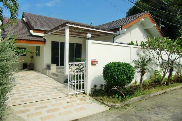 House For Sale Jomtien + House Jomtien Dong Tarn Beach House For Sale Jomtien + House Jomtien Dong Tarn Beach