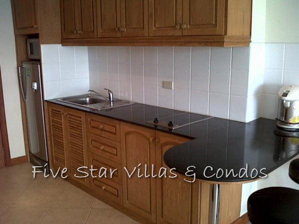 Condominium for sale Jomtien at VT5C showing the kitchen