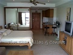 Condominium for sale Jomtien at VT5C showing the studio