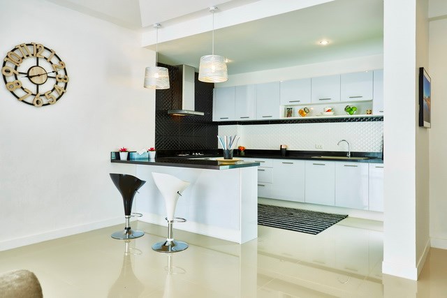 House for sale Pattaya showing the kitchen House for sale Pattaya showing the kitchen