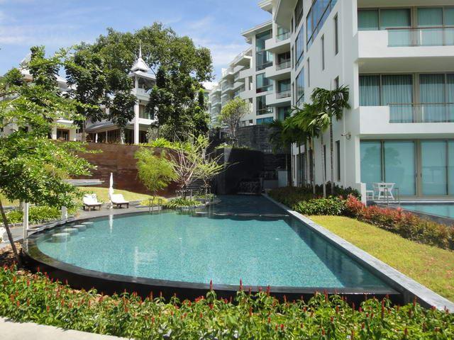 Condominium for sale Naklua showing one of the swimming pools Condominium for sale Naklua showing one of the swimming pools
