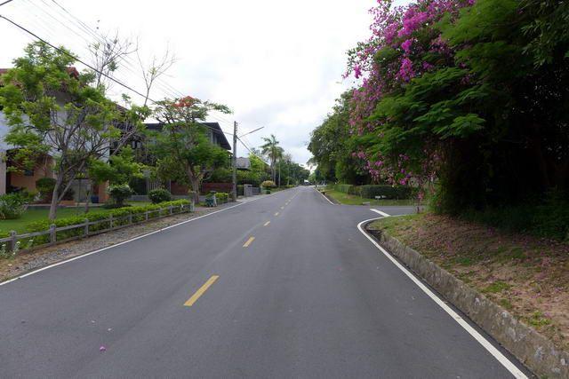 Land For Sale Bangsaray showing the local roads Land For Sale Bangsaray showing the local roads