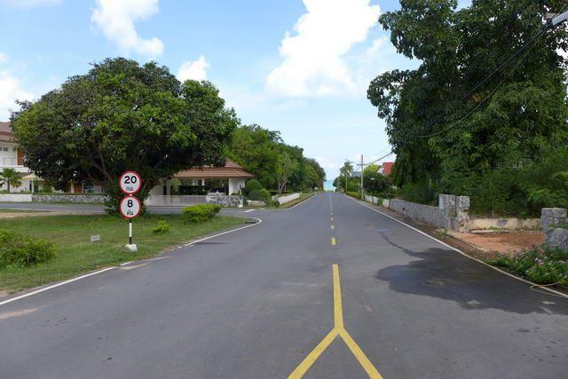 Land For Sale Bangsaray showing the local roads Land For Sale Bangsaray showing the local roads
