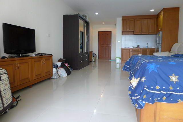 Condominium For Sale Jomtien showing the studio Condominium For Sale Jomtien showing the studio