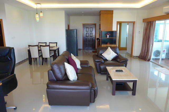Condominium for sale in Jomtien showing the open plan concept Condominium for sale in Jomtien showing the open plan concept