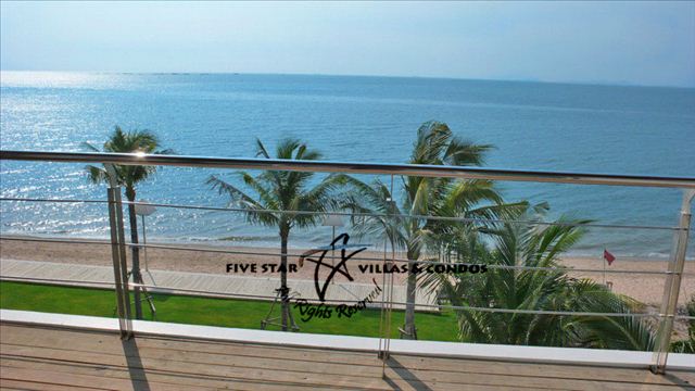 Condominium for rent in Naklua at Ananya showing the balcony views Condominium for rent in Naklua at Ananya showing the balcony views