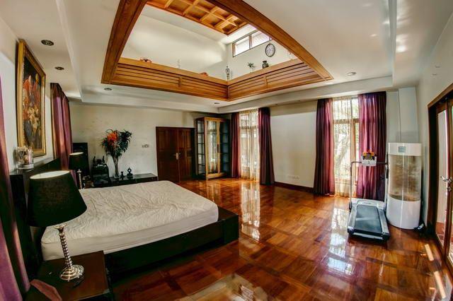 House for sale at Na Jomtien Pattaya showing the bedroom House for sale at Na Jomtien Pattaya showing the bedroom