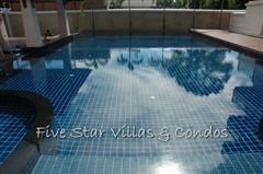Condominium for rent on Jomtien Beach showing the communal pool