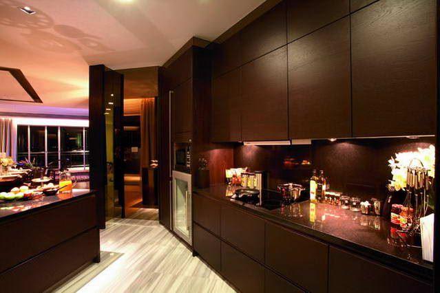 Condominium for sale in Jomtien showing kitchen Condominium for sale in Jomtien showing kitchen