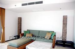 Condominium for rent on Pattaya Beach at NORTHSHORE showing the living area