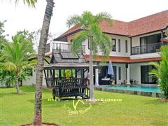 Pool villa for Sale East Pattaya - House -  - Mabprachan Lake