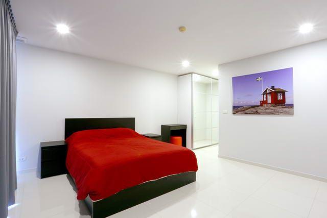 Condominium For Sale Pattaya showing the bedroom Condominium For Sale Pattaya showing the bedroom