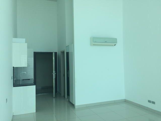 Condominium For Sale Naklua showing the kitchen Condominium For Sale Naklua showing the kitchen