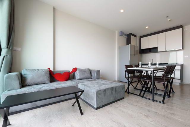 Condominium for sale Pattaya showing the open plan concept Condominium for sale Pattaya showing the open plan concept