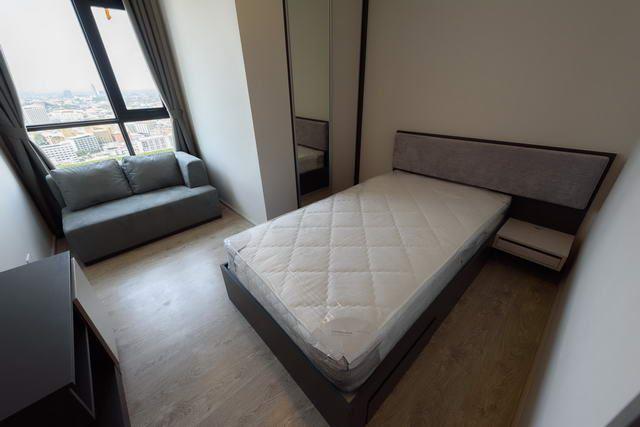 Condominium for sale Pattaya showing the second bedroom Condominium for sale Pattaya showing the second bedroom