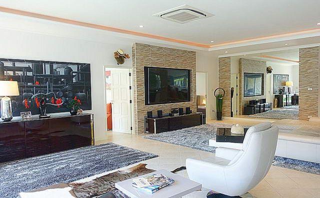 ็House for sale Jomtien Pattaya showing the living area ็House for sale Jomtien Pattaya showing the living area
