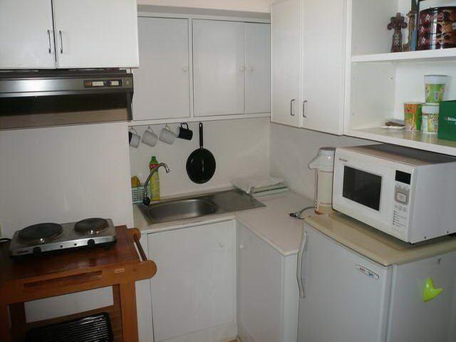 Condominium for sale at Na Jomtien Ban Amphur showing the kitchen