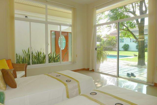 House for sale East Pattaya showing the second bedroom House for sale East Pattaya showing the second bedroom