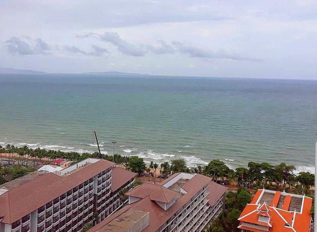 Condominium for sale Jomtien showing the sea view Condominium for sale Jomtien showing the sea view