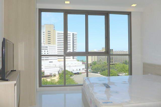 Condominium for sale Pratumnak Hill showing the second bedroom Condominium for sale Pratumnak Hill showing the second bedroom