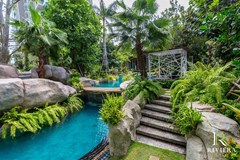 Condo for Sale Wong Amat Pattaya showing Pool Gazebo