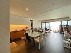 Condominium for rent Northpoint Pattaya showing the open plan concept 